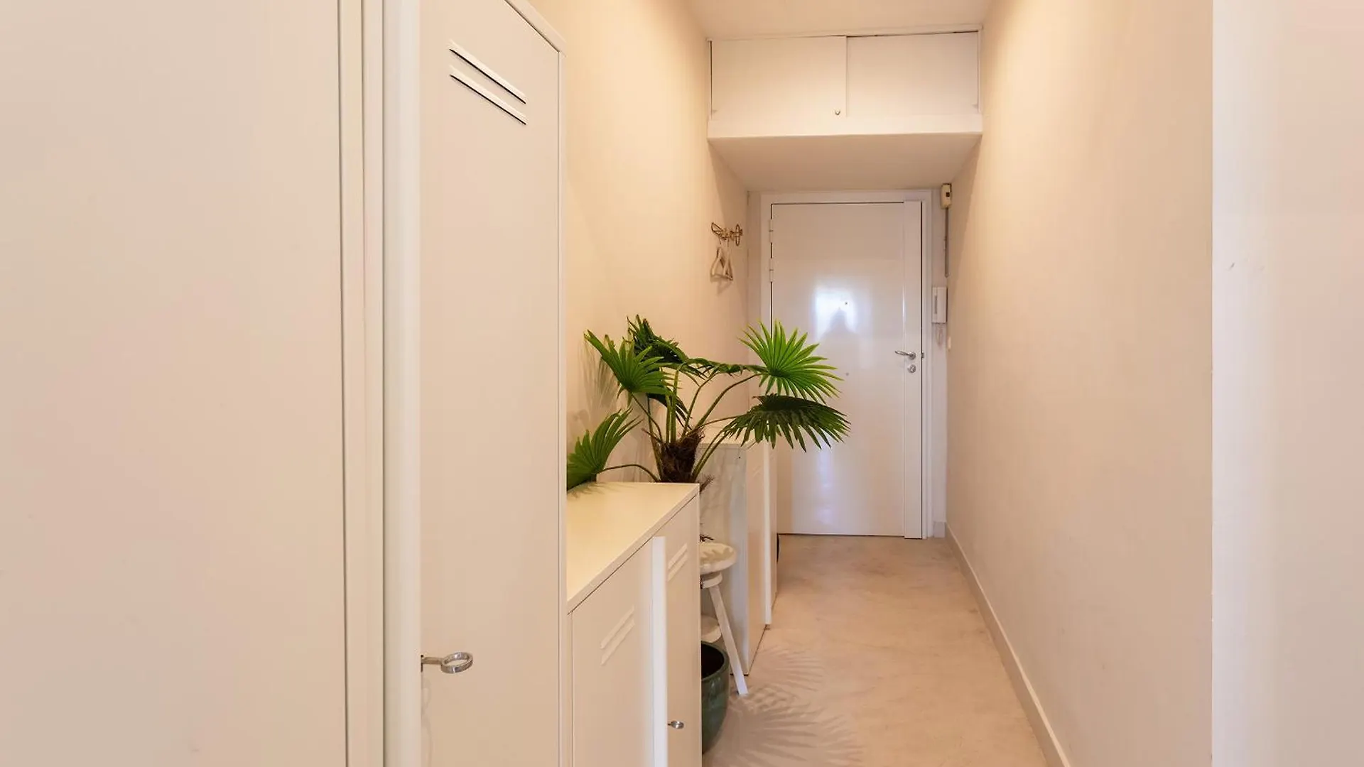 Urban Ap4346 By Riviera Holiday Homes Nice Apartment