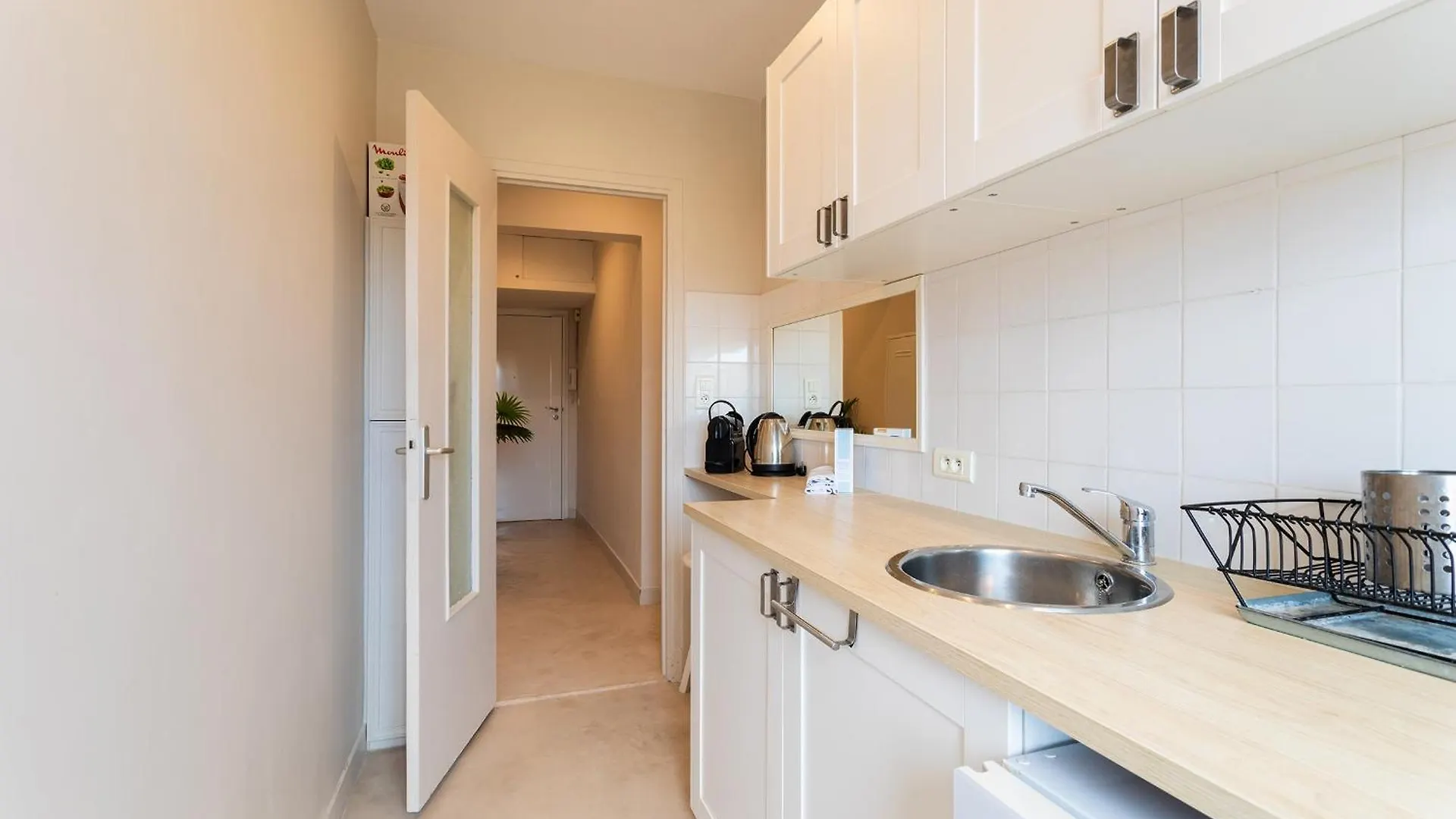 Apartment Urban Ap4346 By Riviera Holiday Homes Nice
